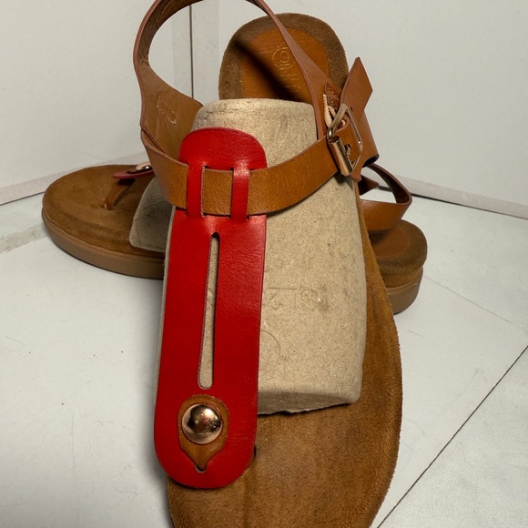 Rouge Helium Tan Leather Sandals - Picture 7 of 14